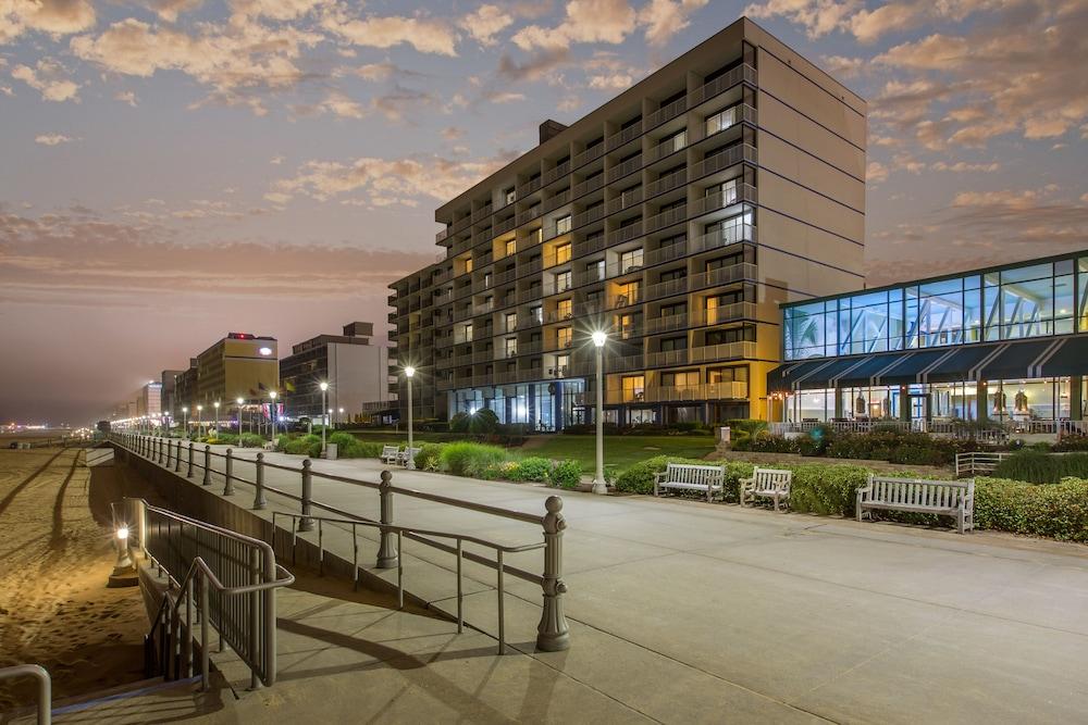 Coastal Hotel & Suites Virginia Beach - Oceanfront Exteriör bild
