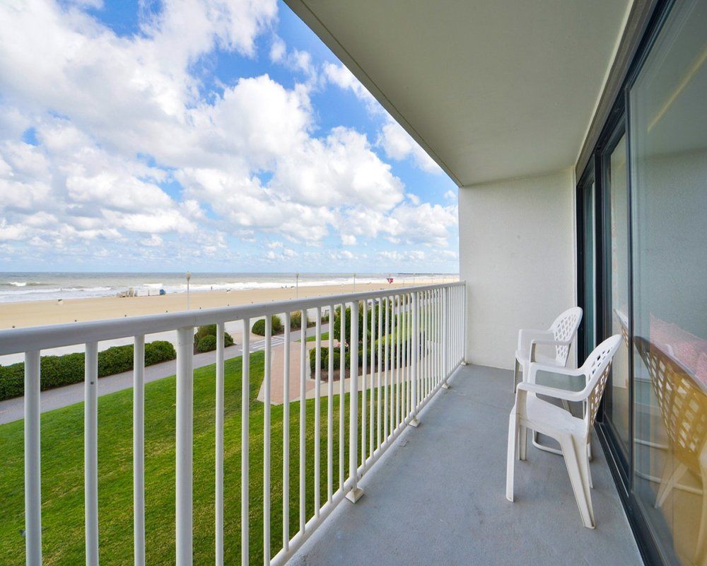 Coastal Hotel & Suites Virginia Beach - Oceanfront Exteriör bild
